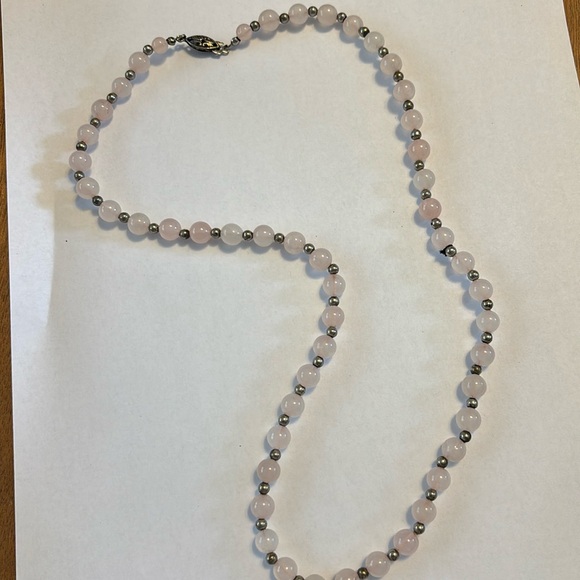 Vintage Rose quartz bead necklace 925 clasp and SS beads - Picture 2 of 5